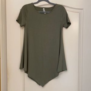 Women’s Size Small Zenana Premium Top